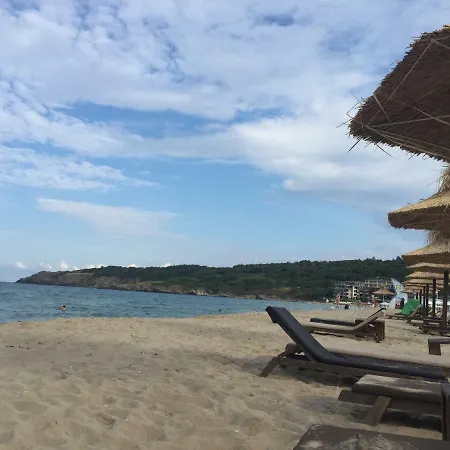 In Green Life Complex - 1 Bedroom And Studio Sozopol